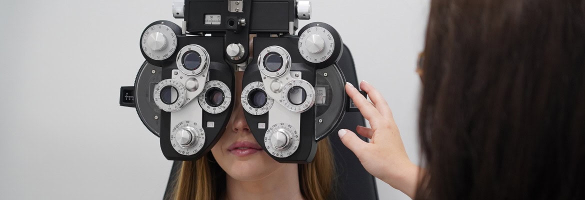 Patient getting an eye test at Options Optometrists Warnbro.